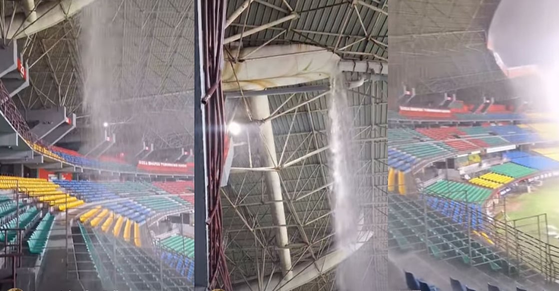 കനത്ത മഴയിൽ കലൂർ സ്റ്റേഡിയത്തിലെ ചോർച്ച (സമൂഹമാധ്യമങ്ങളിൽ പ്രചരിച്ച വിഡിയോയിൽനിന്ന്)