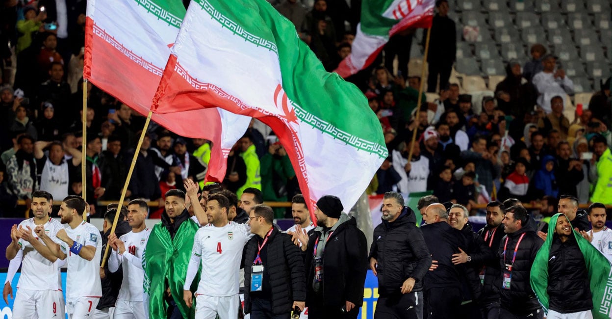 ഞങ്ങളെ തടയാൻ ആർക്കുമാവില്ല, വേണമെങ്കിൽ യുഎസിനെ മാറ്റിനിർത്തട്ടെ: ട്രംപിനു മറുപടിയുമായി ഇറാൻ ഫുട്ബോൾ ടീം