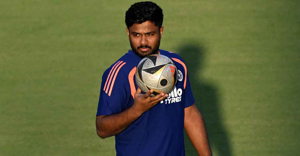 ‘ലോകകപ്പ് ഫുട്ബോളിനെ നോക്കിക്കാണുന്നത് അദ്ഭുതത്തോടെ; കാത്തിരിക്കുന്നു, ആവേശത്തോടെ...’