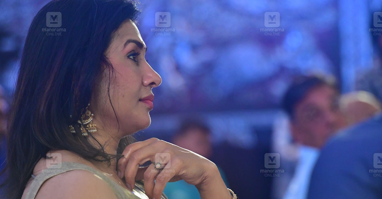 ‘ഒന്നിനും പണമില്ലെന്നു പറയും, എന്നിട്ട് 100 കോടി മുടക്കി മെസ്സിയെ കൊണ്ടുവരാൻ നോക്കും’: സംസ്ഥാന സർക്കാരിനെതിരെ അഞ്ജു