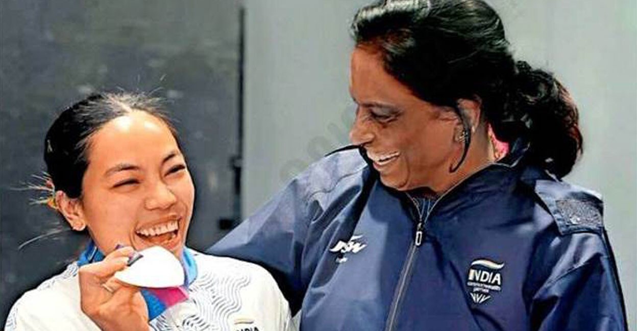 വിറക് നൽകിയ ചിറക്! ഭാരമുള്ള വിറക് ചുമന്ന് സഹോദരങ്ങളെ അമ്പരപ്പിച്ച മീരാബായ് ചാനു; ഇന്ന് കായികലോകത്തും അദ്ഭുതം