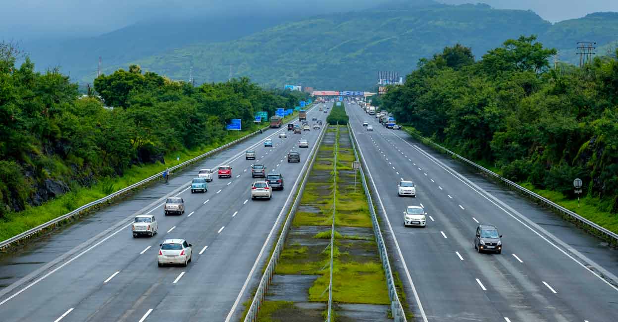 'ലോകത്തിലെ ഏറ്റവും മികച്ച റോഡുകൾ ഇനി ഇന്ത്യയിൽ!'; 2,500 കി.മീ താണ്ടിയ വിദേശ സഞ്ചാരിയുടെ വാക്കുകൾ വൈറൽ