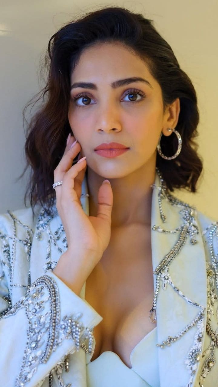 yogita bihani's looking hot