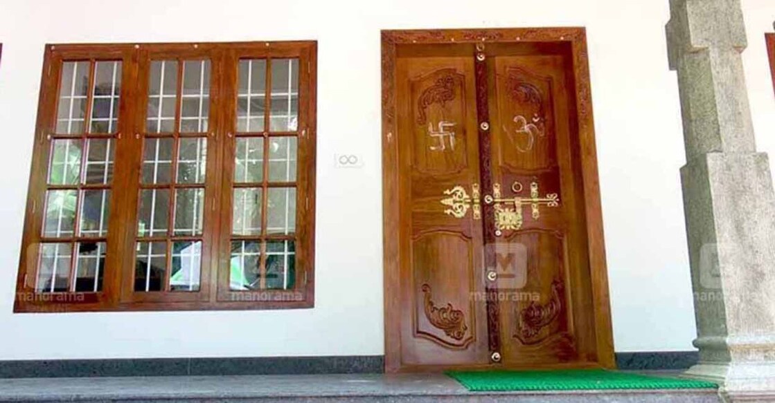 main-door-vasthu-1248