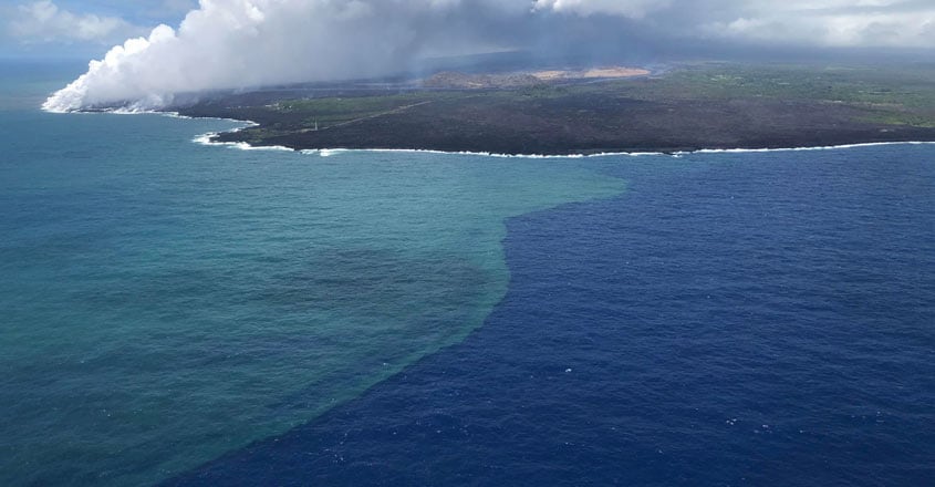 kilauea-lava-streams-into-pacific-ocean kilauea-lava-streams-into-pacific-ocean