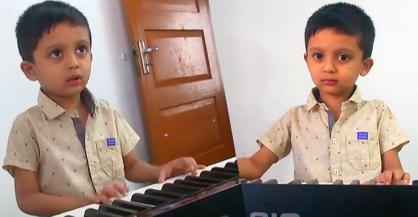 playing-keyboard-yohan-in-indian-book-of-record playing-keyboard-yohan-in-indian-book-of-record