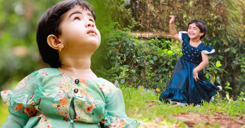 two-year-old-little-model-sera1 two-year-old-little-model-sera1