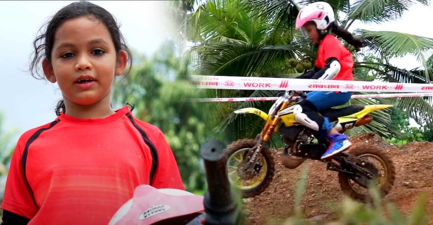 six-year-old-fathima-nashwa-bike-stunting-viral-video six-year-old-fathima-nashwa-bike-stunting-viral-video