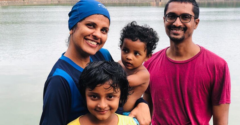 six-year-old-girl-neelambari-swims-across-the-kollam-chira3 six-year-old-girl-neelambari-swims-across-the-kollam-chira3