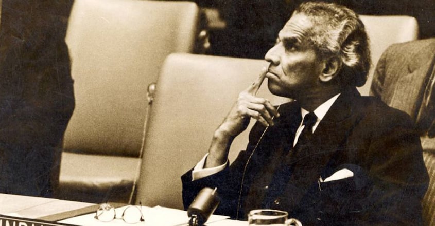remembering-vk-krishna-menon-on-his-125th-birth-anniversary remembering-vk-krishna-menon-on-his-125th-birth-anniversary