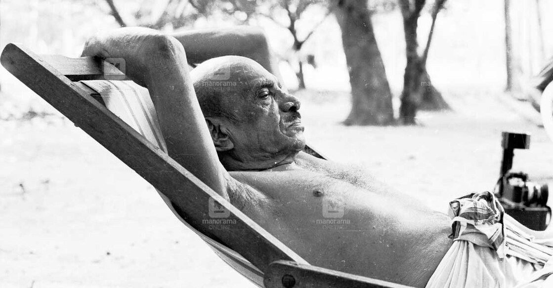 വൈക്കം മുഹമ്മദ് ബഷീർ..  ചിത്രം (മനോരമ)