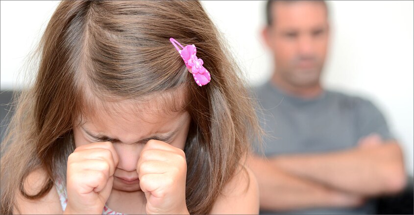 social-media-post-of-aarsha-abhilash-about-tantrum-in-chilrden social-media-post-of-aarsha-abhilash-about-tantrum-in-chilrden