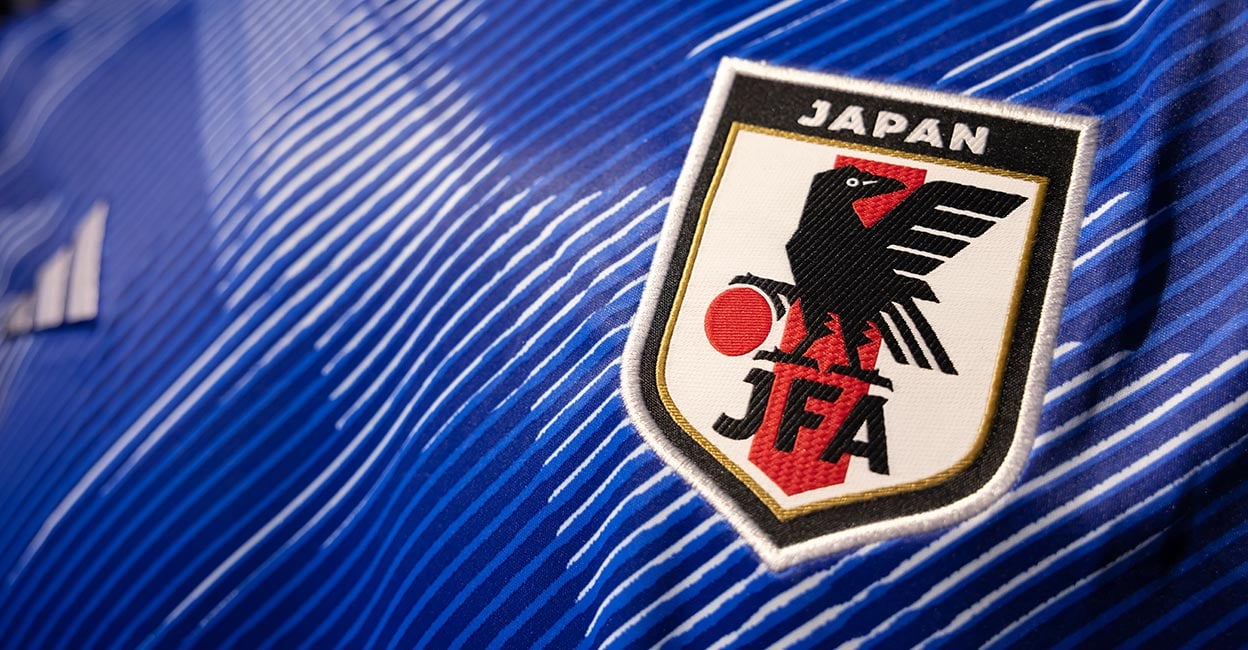 the three-legged crow on the Japanese soccer jersey; Story of ...