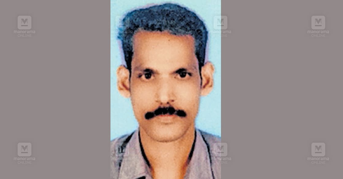 പ്രഭുലാൽ.  

