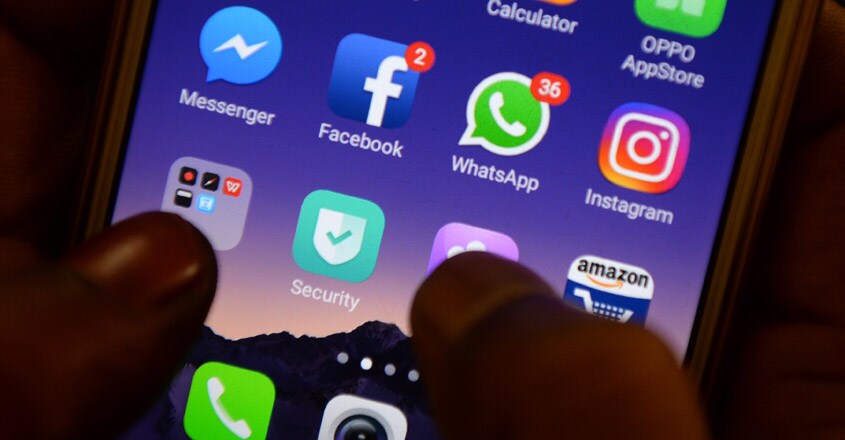 INDIA-US-INTERNET-FACEBOOK INDIA-US-INTERNET-FACEBOOK