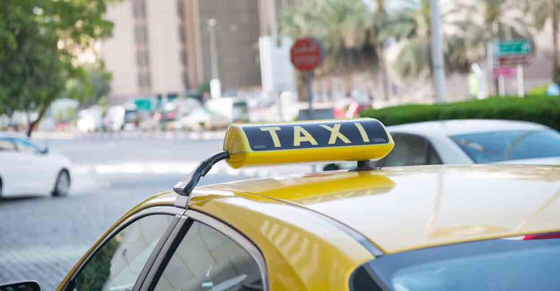 istock-taxi