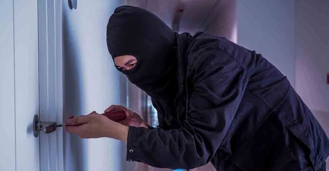 robbery-shutterstock