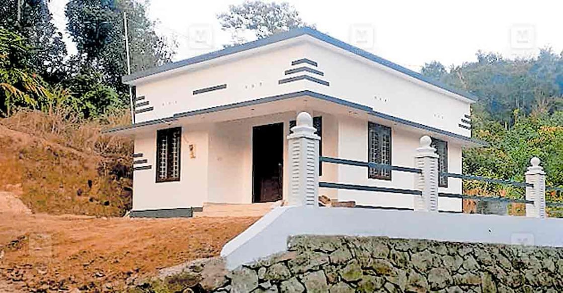 Mahbob Rajan Poor മകന്റെ വിവാഹ ആഘോഷങ്ങൾ ചുരുക്കി നിർധന കുടുംബത്തിനു വീട് നിർമിച്ചു നൽകി ...