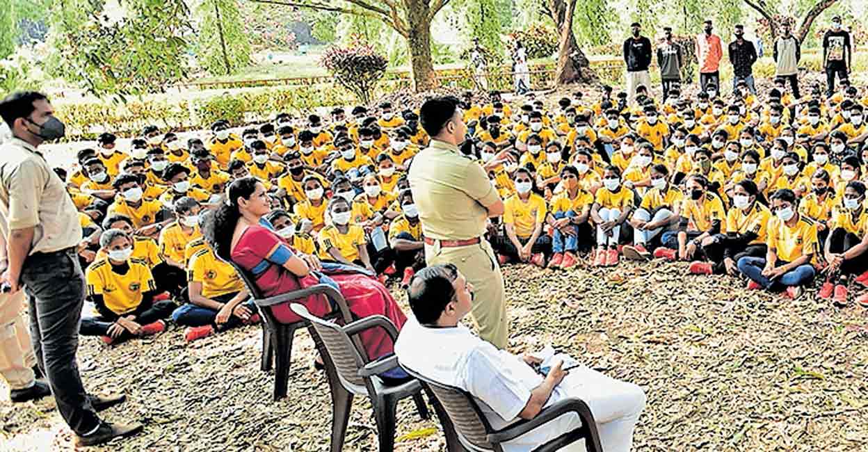 യൂണിഫോം സേനയിലേക്ക് പരിശീലനം നൽകി Kannur News കണ്ണൂർ വാർത്തക