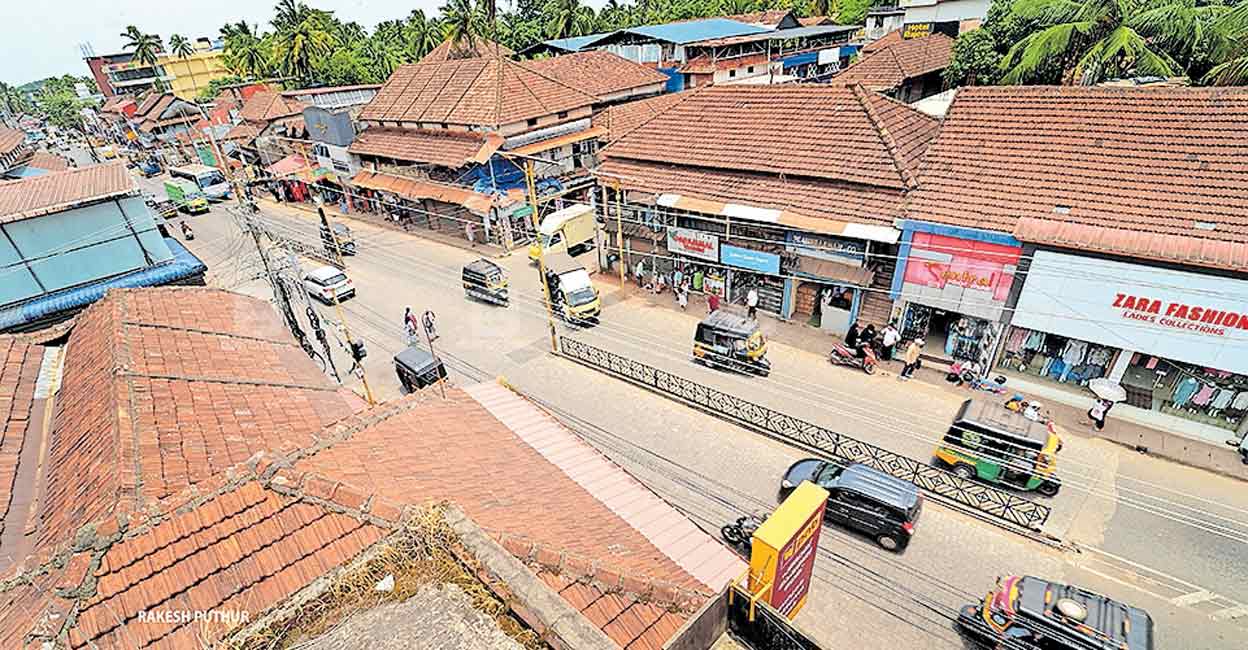 പയ്യന്നൂർ സെൻട്രൽ ബസാർ ജംക്‌ഷൻ വികസനത്തിന് ഭരണാനുമതി