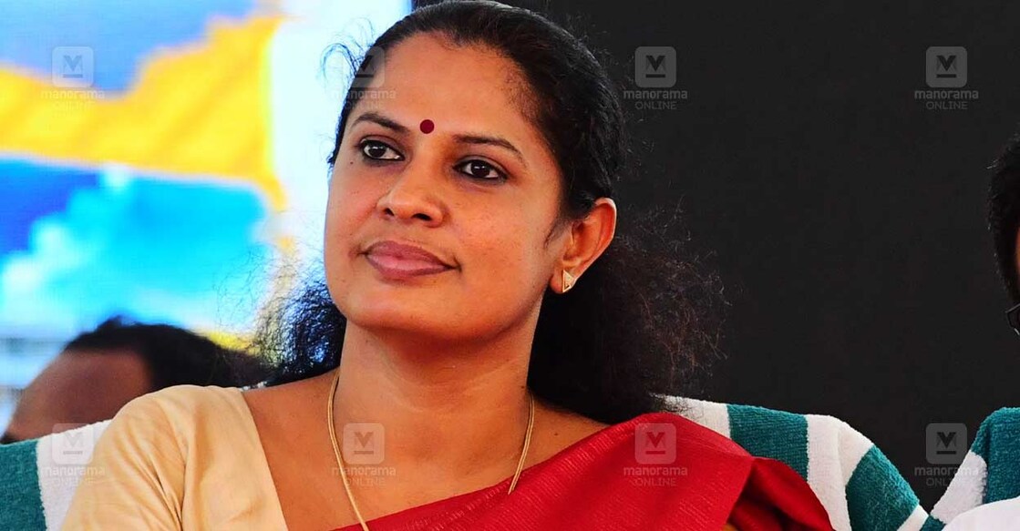 kannur-panchayat-president-pp-divya