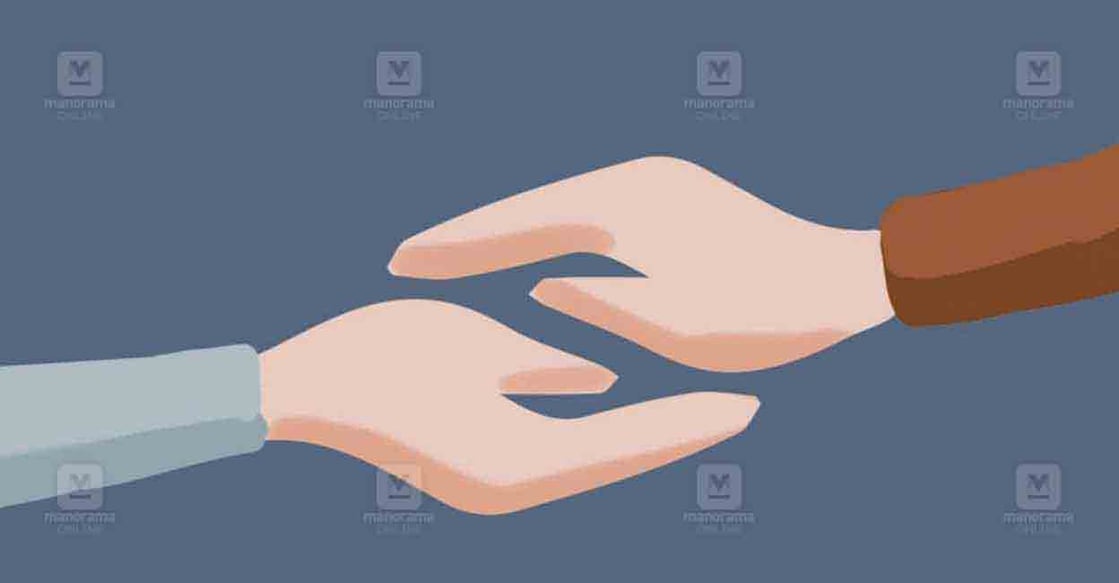 https://img-mm.manoramaonline.com/content/dam/mm/mo/district-news/kannur/images/2025/11/20/hand-help.jpg?h=583&w=1120