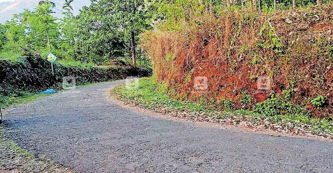 kasargod-chitarikal-road തയ്യേനി–അത്തിയടുക്കം–കൊന്നക്കാട് റോഡ്.