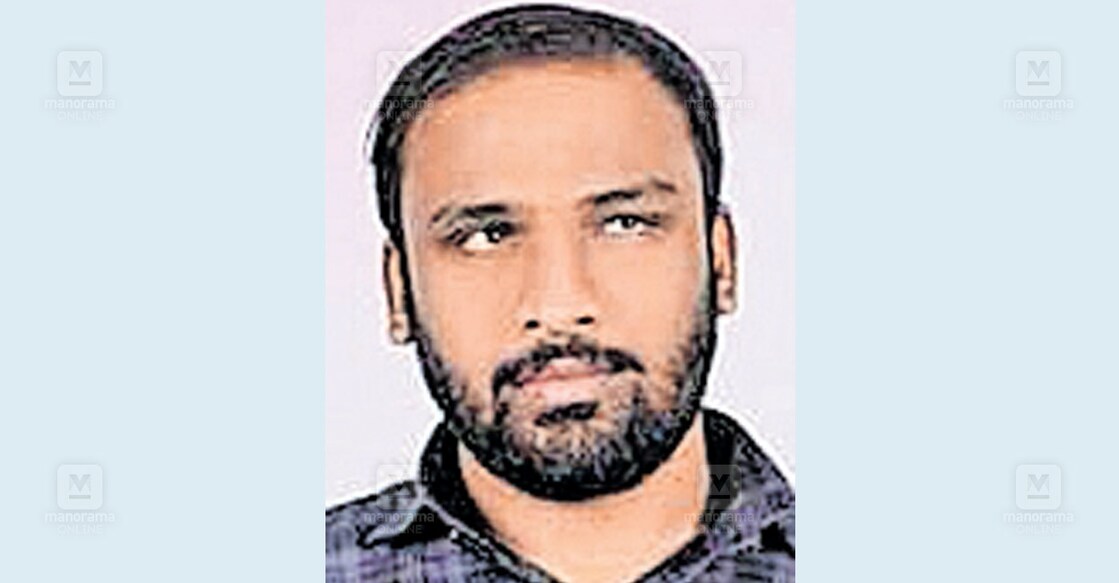 ഹാഷിർ.  