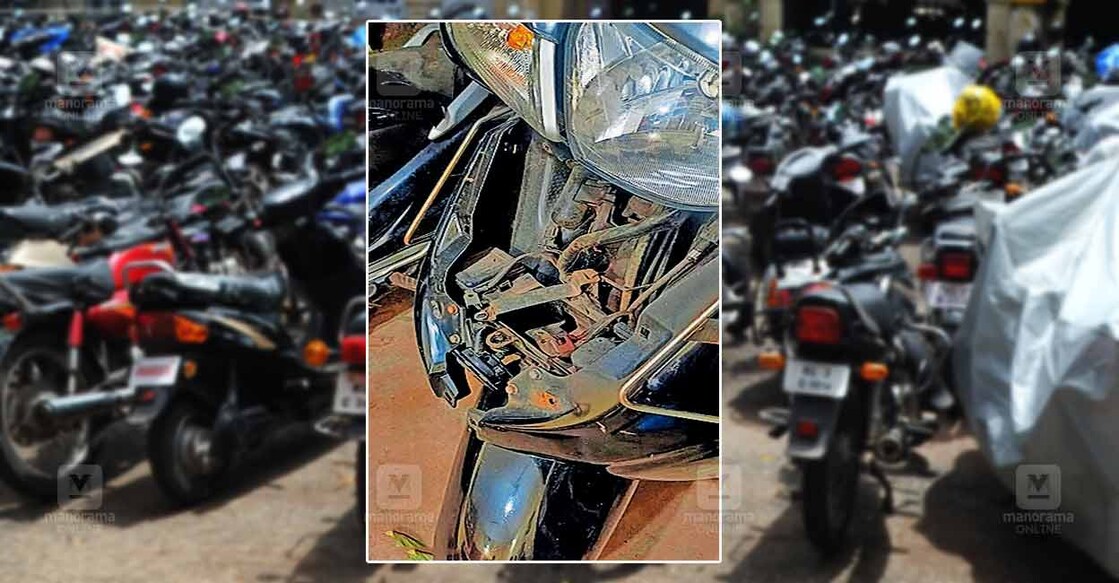 kasargod-parking-issue kasargod-parking-issue