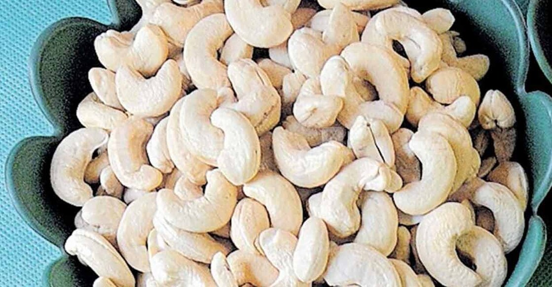 crores-in-sales-of-cashew-corporation-on-onam-kollam crores-in-sales-of-cashew-corporation-on-onam-kollam