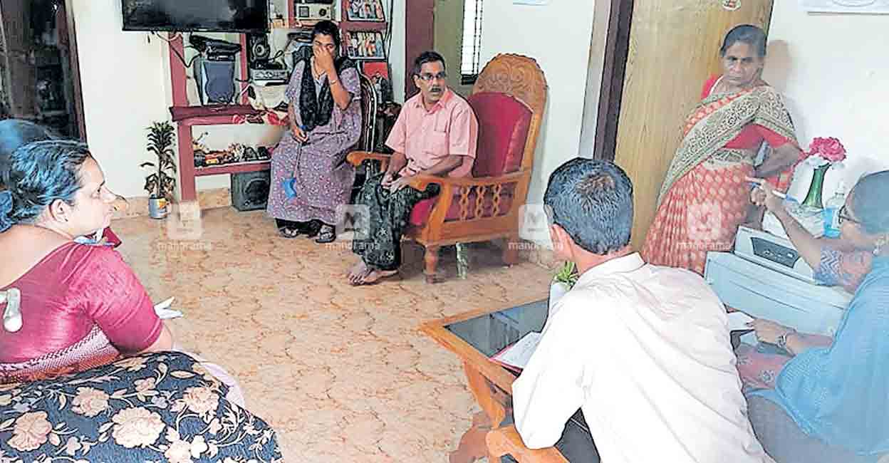 മത്സ്യം കഴിച്ച് വിഷബാധ ‌എപ്പിഡമോളജിസ്റ്റിന്റെ നേതൃത്വത്തിൽ പരിശോധിച്ചു