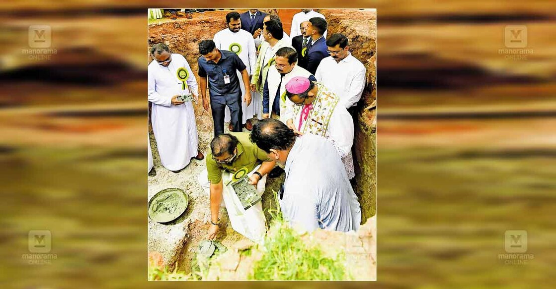 kollam-suresh-gopi-school-visit