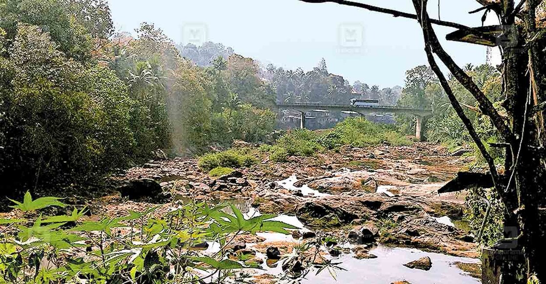മണിമലയാറ്റിൽ ഭൂഗർഭ ജലനിരപ്പ് താഴ്ന്നു; വരൾച്ച ഭീഷണിയിൽ മലയോരം | Kerala ...
