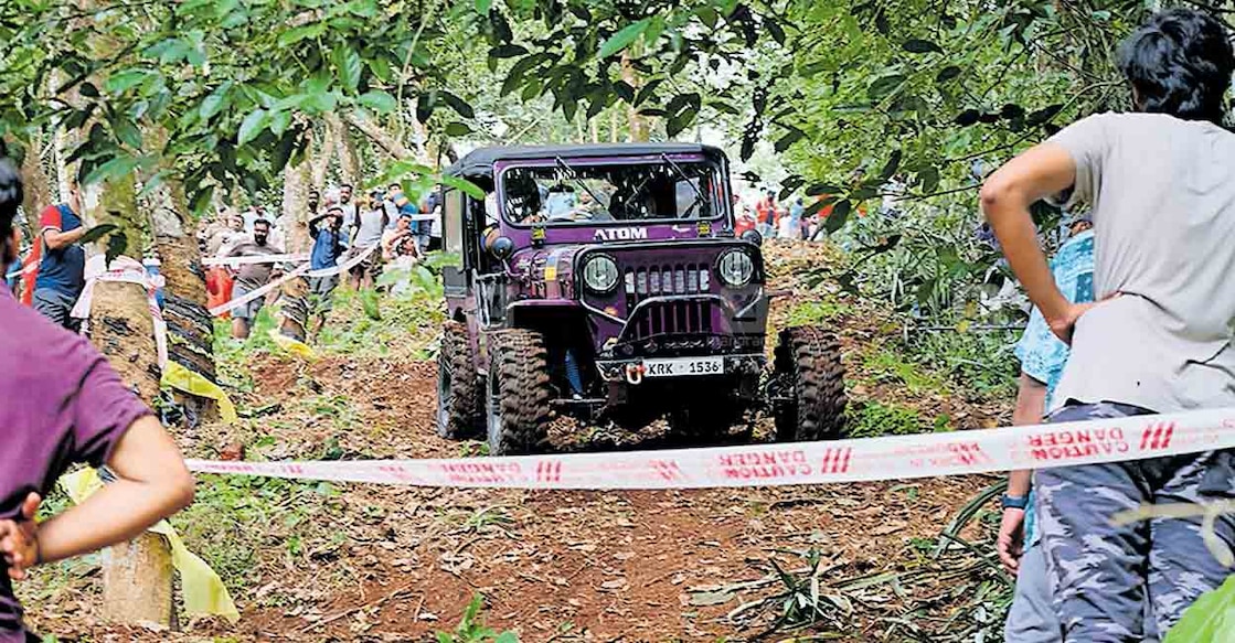 കോടഞ്ചേരിയിൽ നടന്ന ഓഫ്റോഡ് മത്സരത്തിൽ നിന്ന്.
