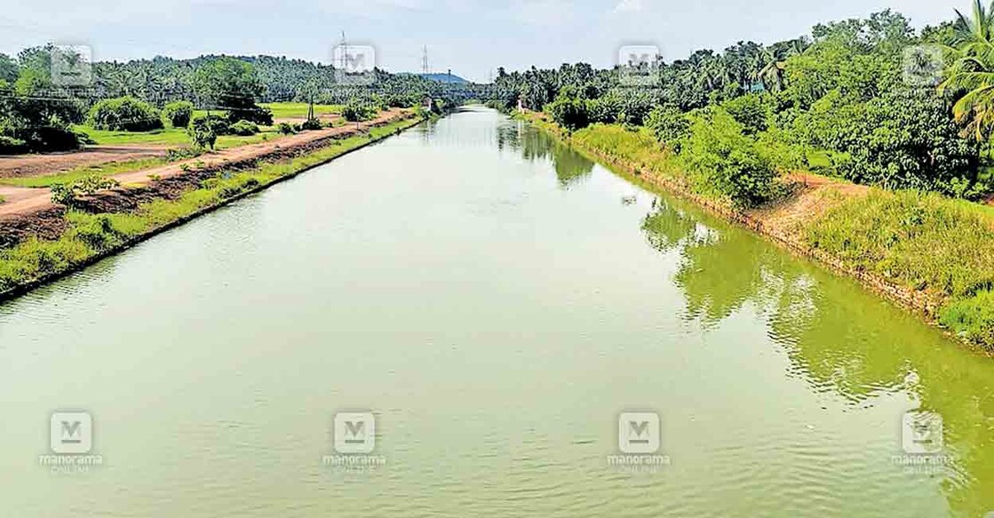 വടകര – മാഹി കനാൽ.  