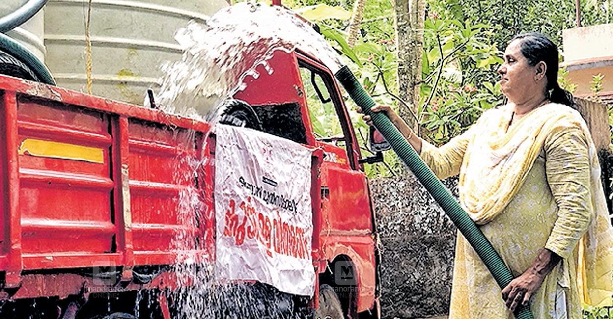 “Mother and Daughter Provide Free Water to Those in Need in Tirur, Kerala”