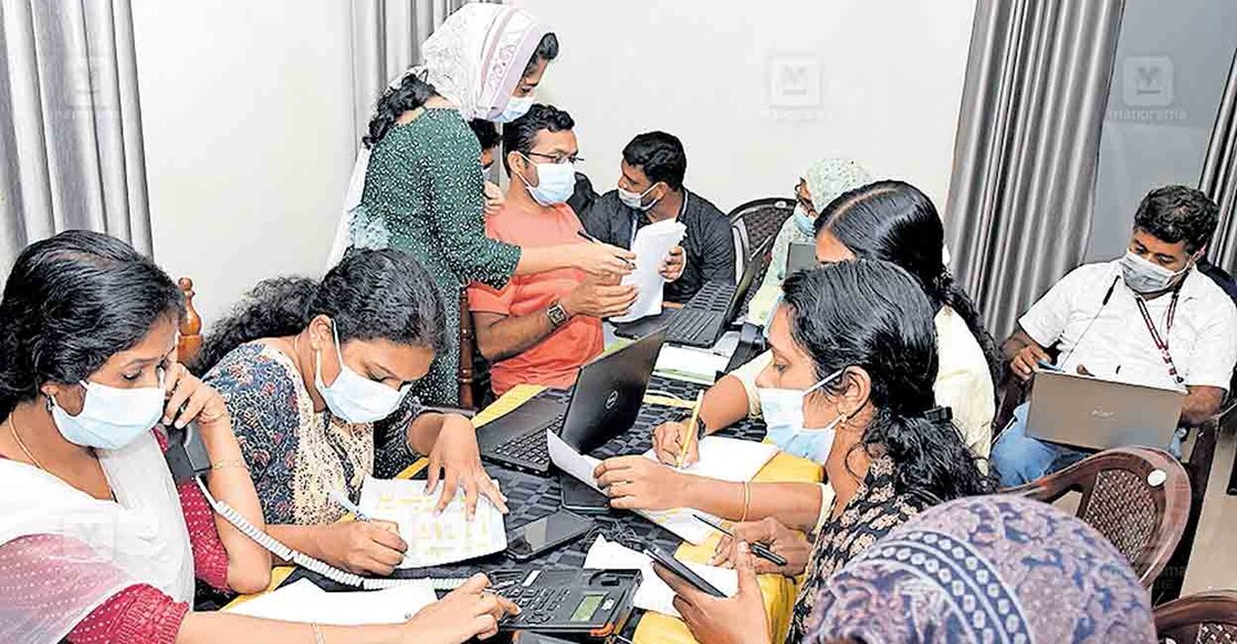 നിപ്പ ജാഗ്രതയുടെ ഭാഗമായി മലപ്പുറം സർക്കാർ അതിഥി മന്ദിരത്തിൽ ആരംഭിച്ച കൺട്രോൾ സെൽ.  

