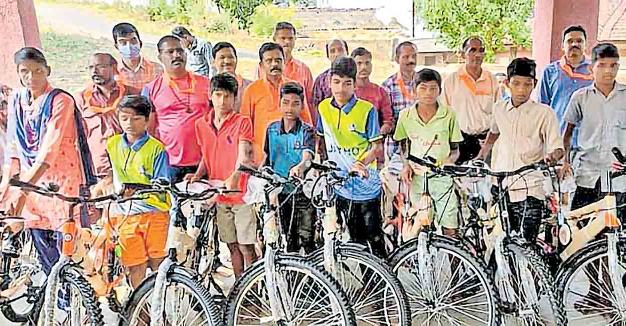 laxmi cycle borivali west