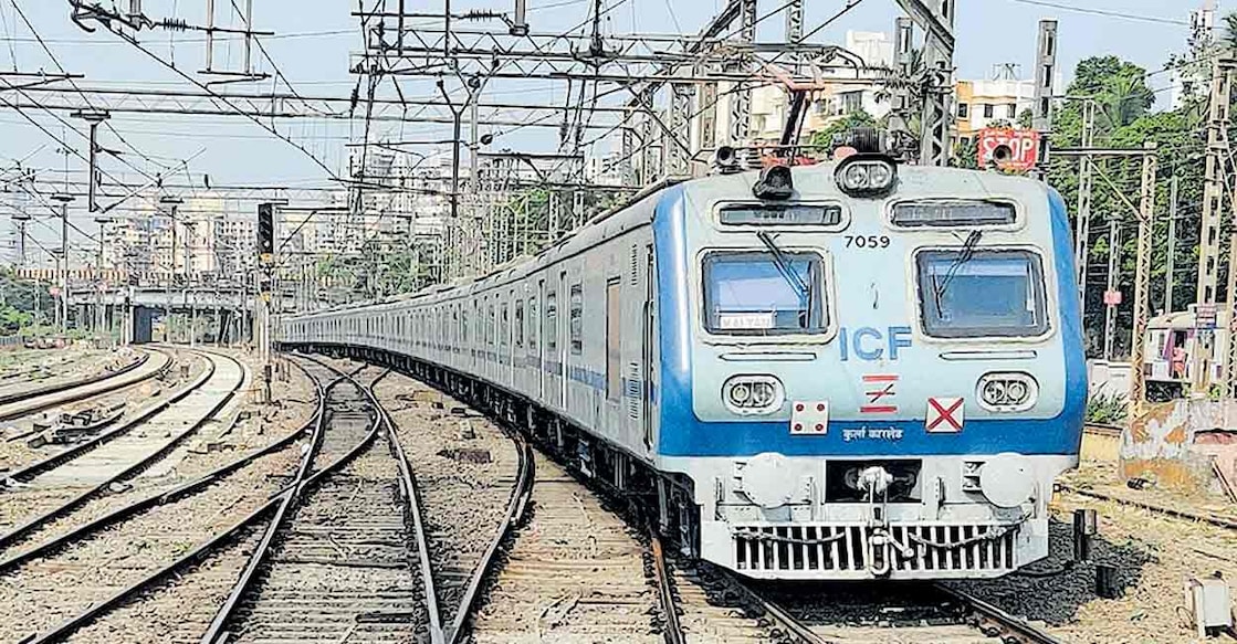 mumbai-train