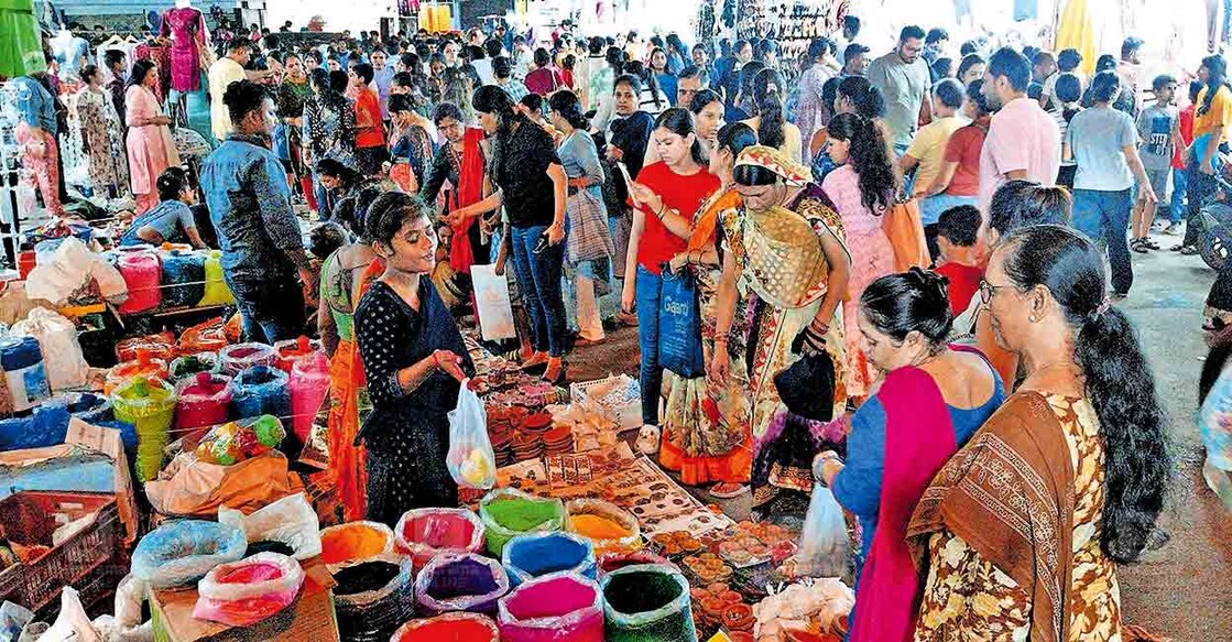 mumbai--diwali മുംബൈയിലെ ദീപാവലി വിപണിയിൽ നിന്ന്.