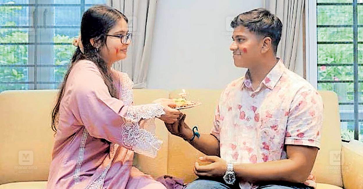 Mistri Raksha സ്നേഹരാഖി..കൈ ദാനം ചെയ്ത പെൺകുട്ടിയുടെ സഹോദരന് രാഖി കെട്ടി പതിനാറുകാരി ...