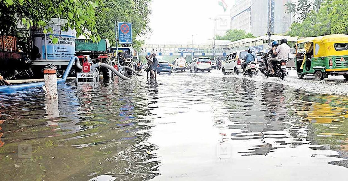delhi-heavy-rain-local-news delhi-heavy-rain-local-news
