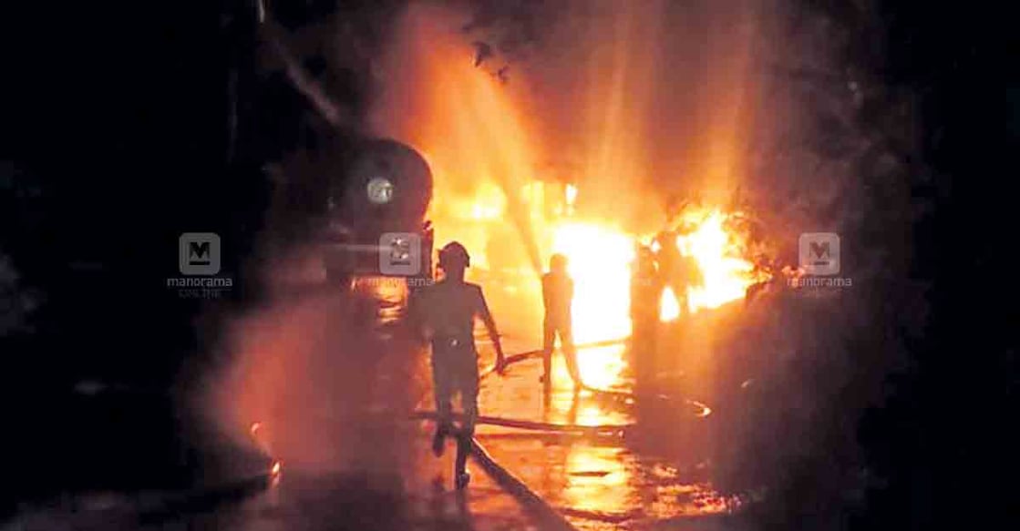palakkad-fire palakkad-fire
