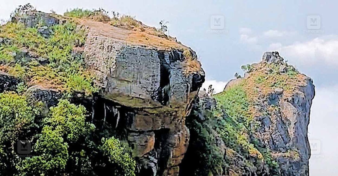 palakkad-shenkuttavarayan-mountain palakkad-shenkuttavarayan-mountain