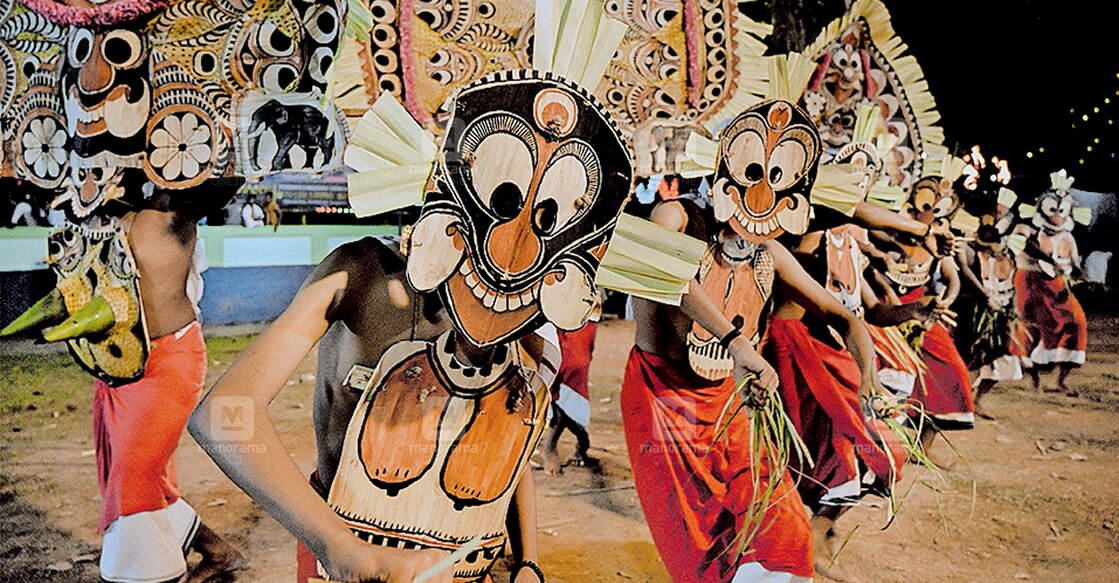 pathanamthitta-kadammanitta-padayani pathanamthitta-kadammanitta-padayani