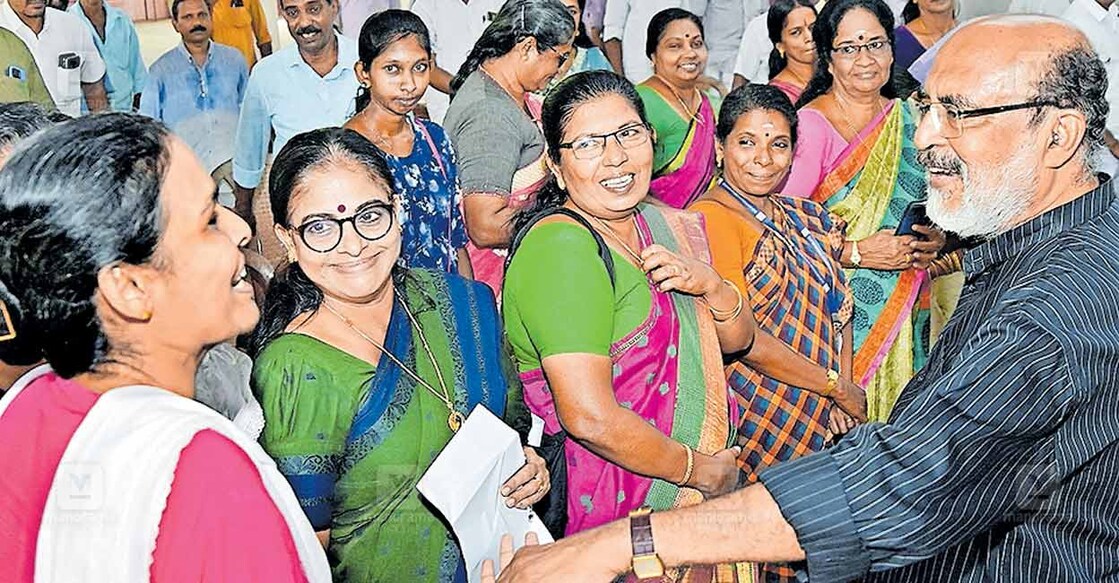 പത്തനംതിട്ട ലോക്സഭാ മണ്ഡലം എൽഡിഎഫ് സ്ഥാനാർഥി ടി.എം.തോമസ് ഐസക് 
ചെറുകോൽപുഴയിൽ മുഖാമുഖം പരിപാടിയിൽ.  