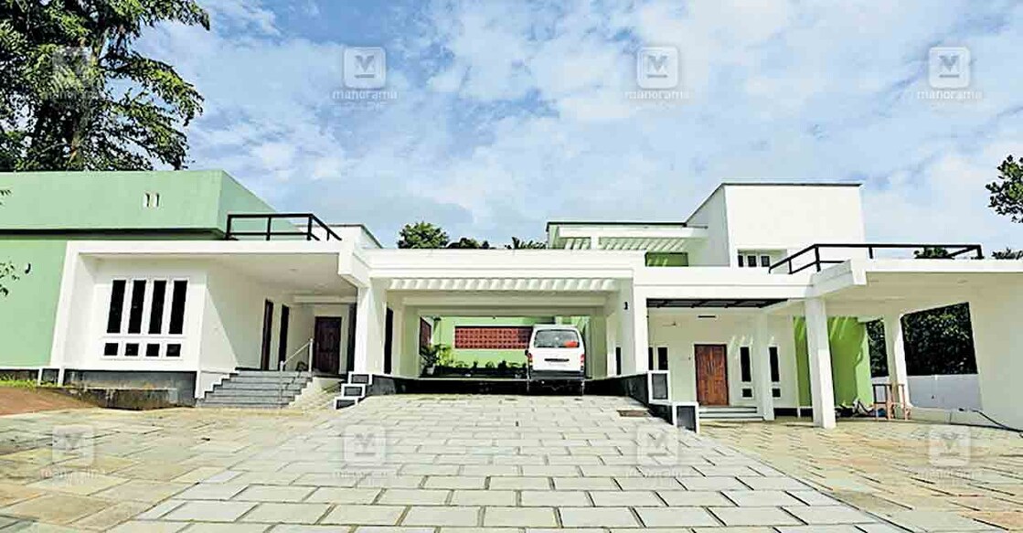 കലക്ടർക്കു പത്തനംതിട്ട കുലശേഖരപതിയിൽ നിർമിച്ച ഔദ്യോഗിക വസതി. ചിത്രം: മനോരമ