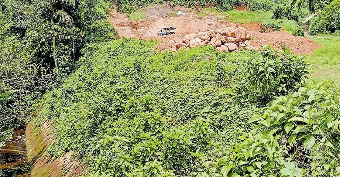 റാന്നി ഗവ. ഐടിഐക്ക് കെട്ടിടം നിർമിക്കുന്ന പിഐപി കനാലിനോടു ചേർന്ന സ്ഥലം.  