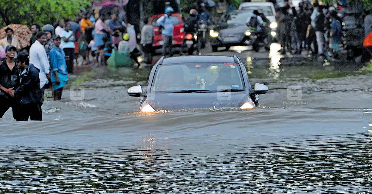 Heavy Rainfall in Thiruvananthapuram due to Cyclonic Circulation: Causes and Impact