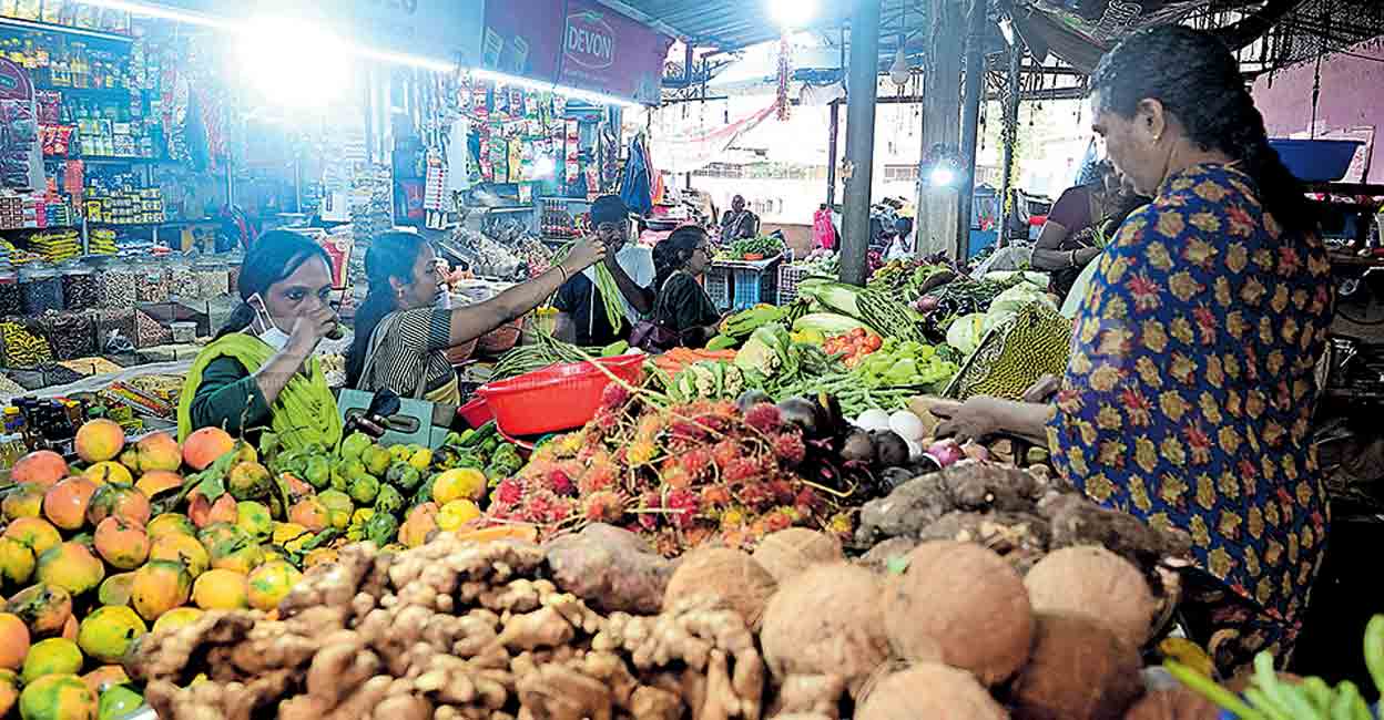 ‘തീ’വിലയിൽ വെന്ത് പച്ചക്കറി; പ്രധാന പച്ചകറികളുടെ വിലനിലവാരം ഇങ്ങനെ